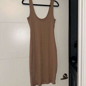 Heart Hips Tan Backless Dress